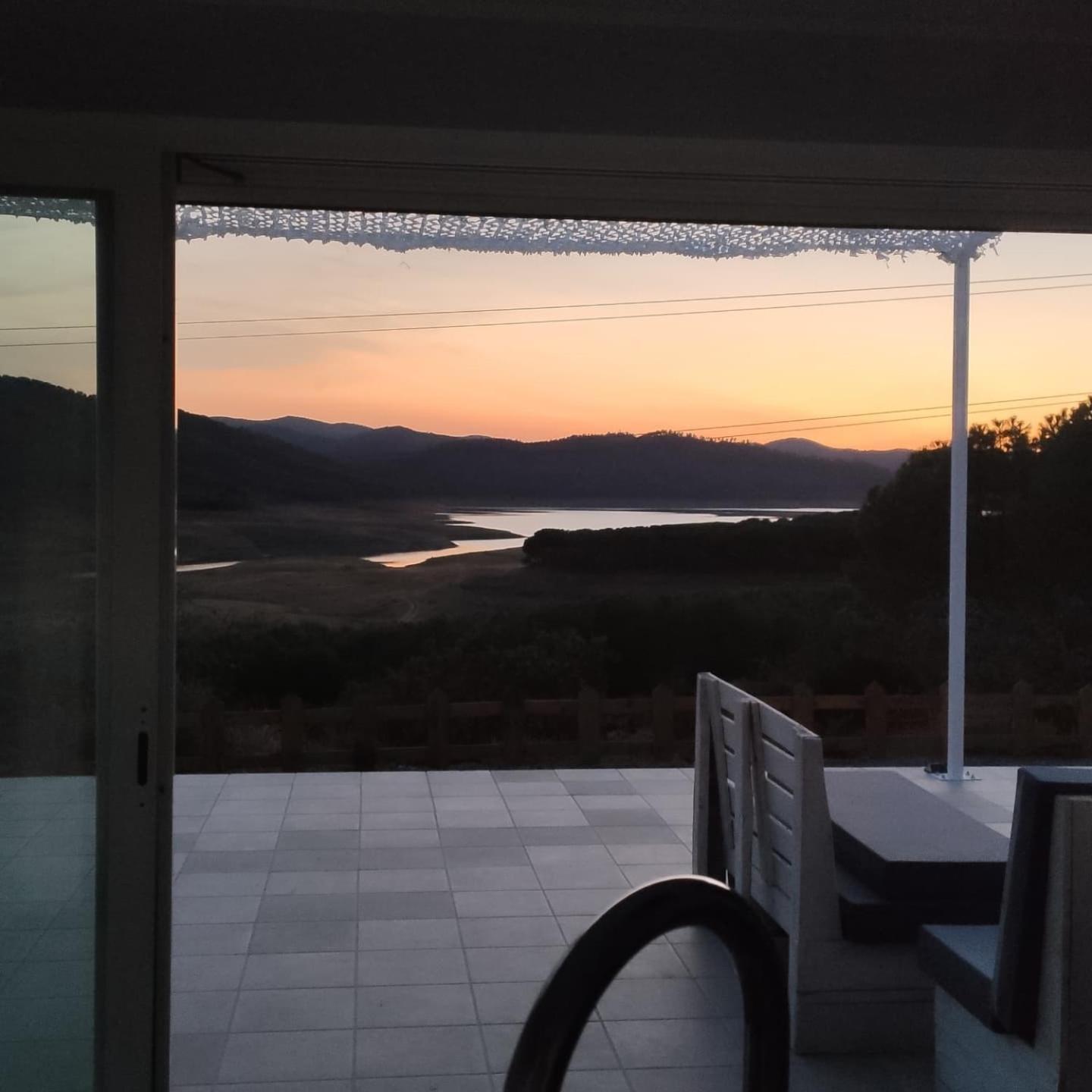 Casa En El Lago.Unmillondeestrellas Villaharta エクステリア 写真